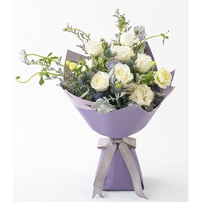 HLB085 LENI白色肯亞玫瑰花束 ( 6枝玫瑰 )